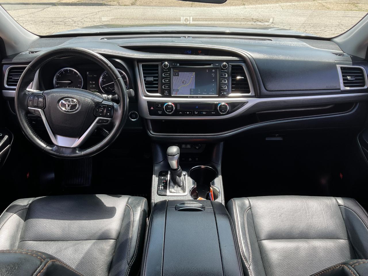 Toyota Highlander Limited AWD V6 2017