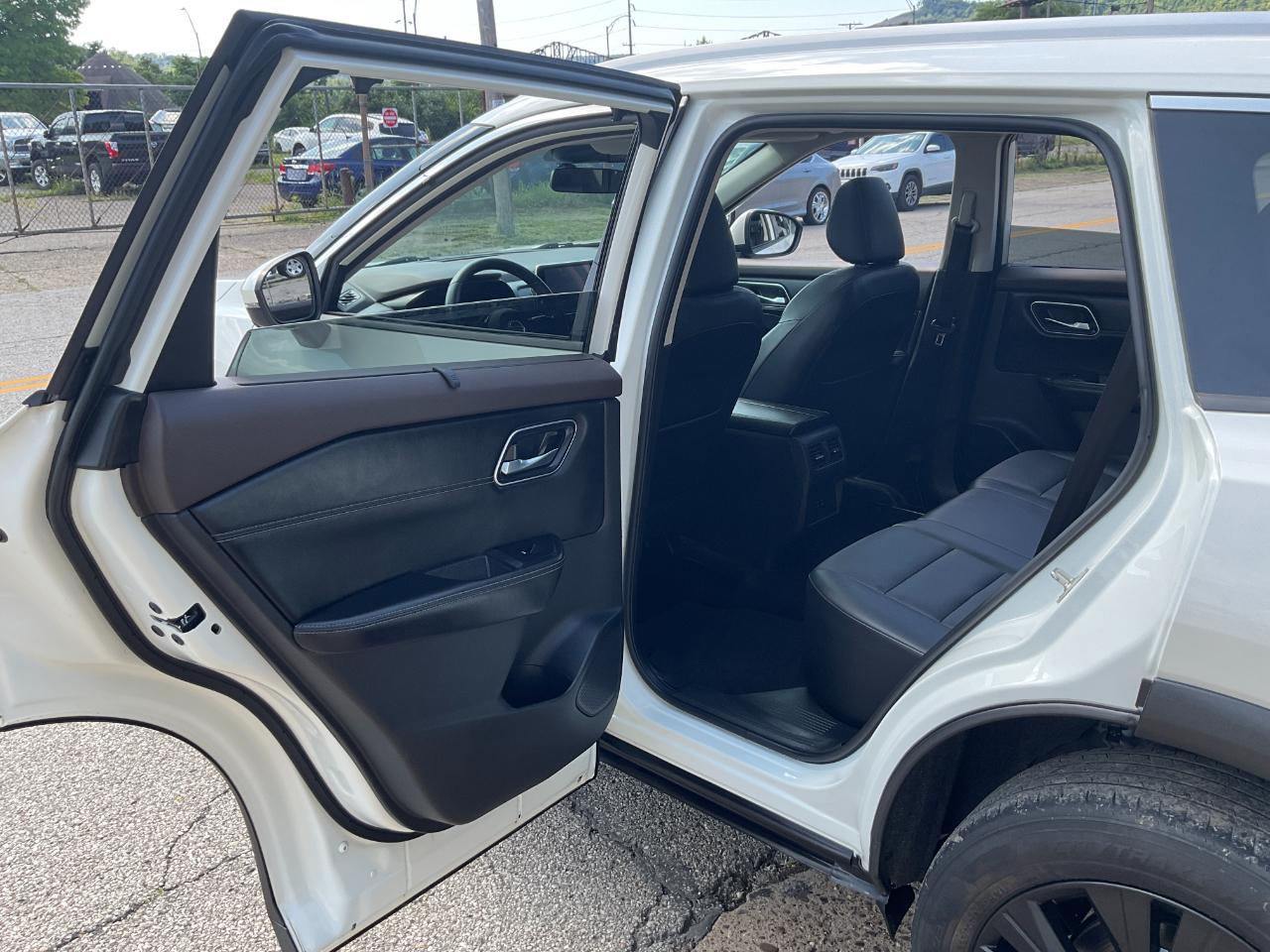 Nissan Rogue SV AWD 2021