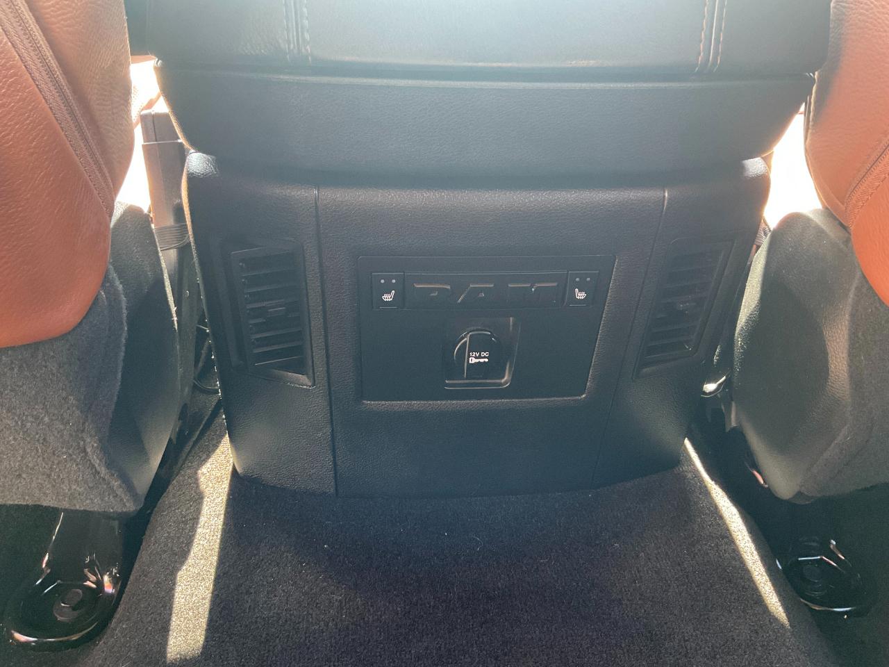 RAM 1500 Longhorn Crew Cab SWB 4WD 2016