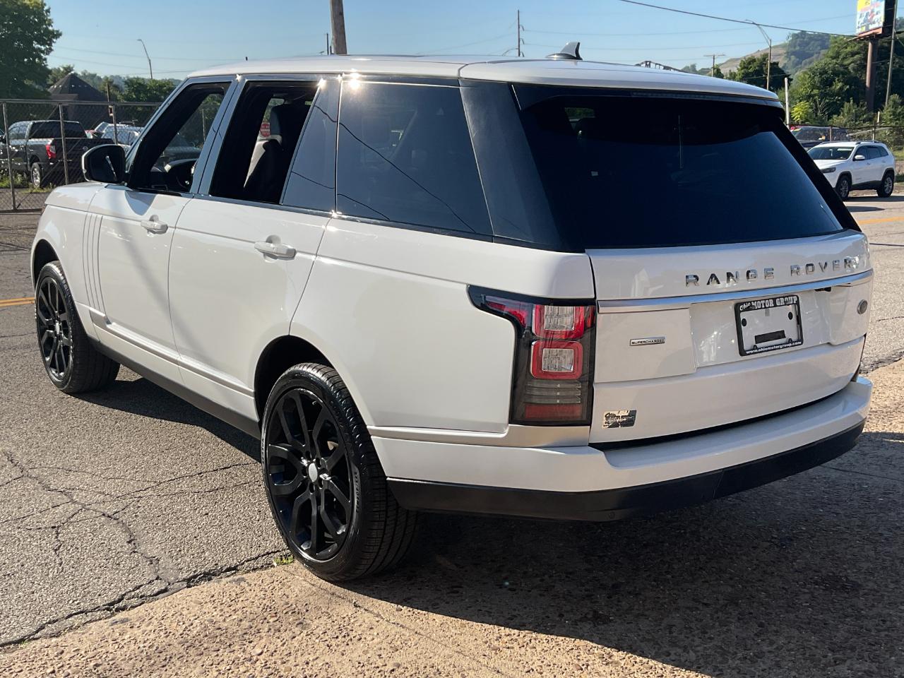 Land Rover Range Rover Supercharged 2016