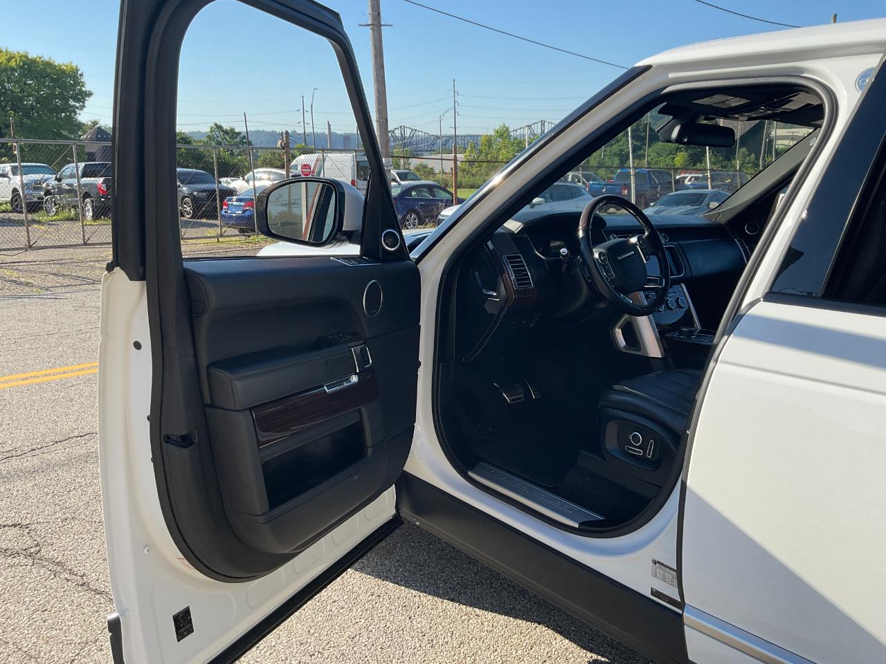 Land Rover Range Rover Supercharged 2016