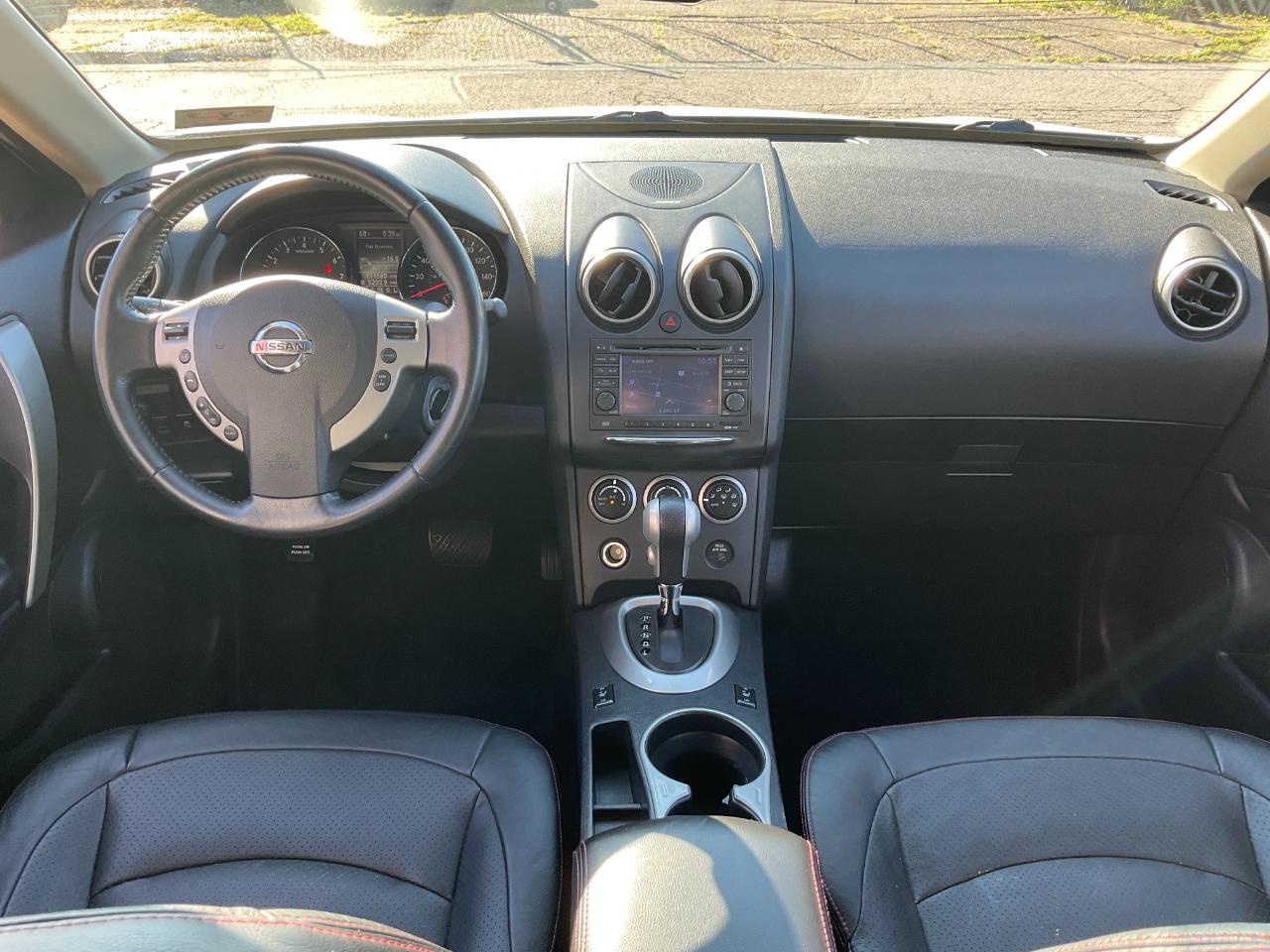 Nissan Rogue SL 4D SUV AWD 2011
