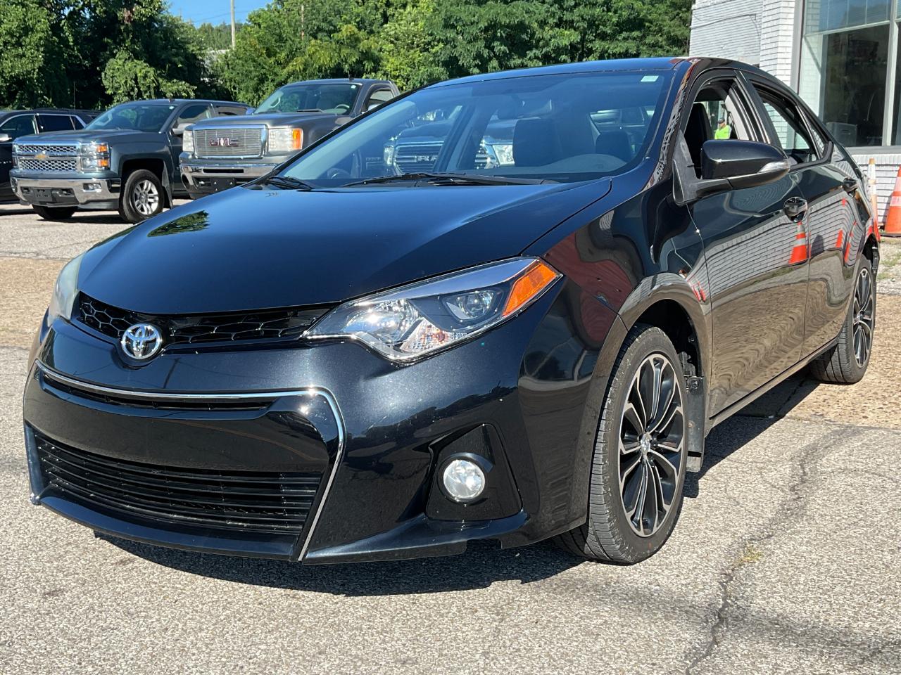 Toyota Corolla S Premium CVT 2016