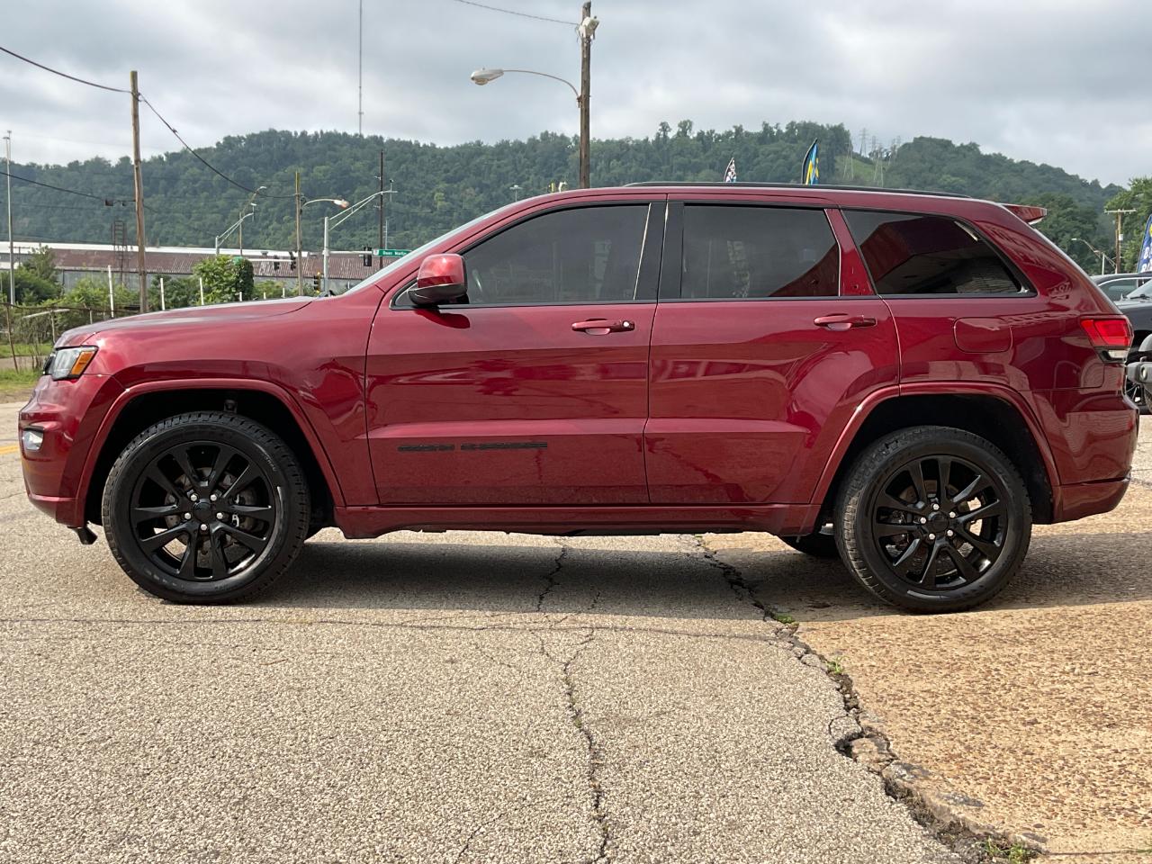 Jeep Grand Cherokee Laredo 4WD 2019