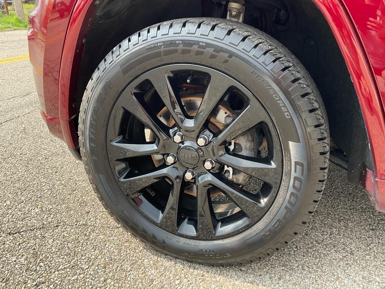 Jeep Grand Cherokee Laredo 4WD 2019