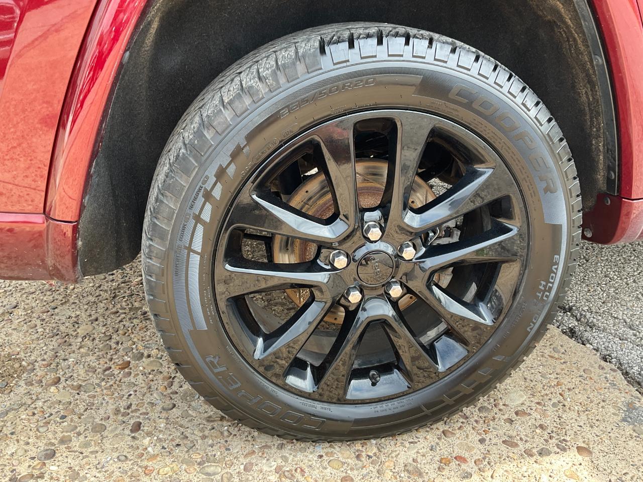 Jeep Grand Cherokee Laredo 4WD 2019