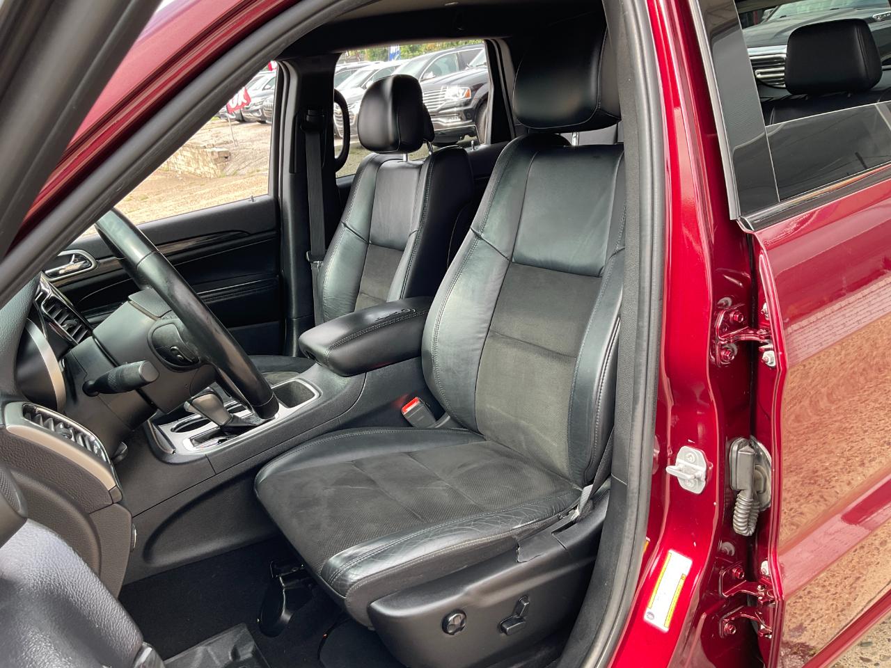 Jeep Grand Cherokee Laredo 4WD 2019