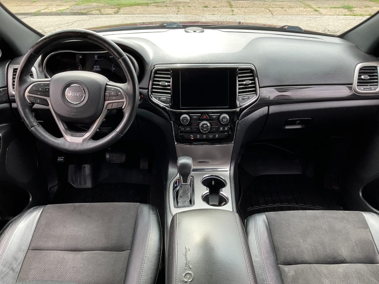 Jeep Grand Cherokee Laredo 4WD 2019
