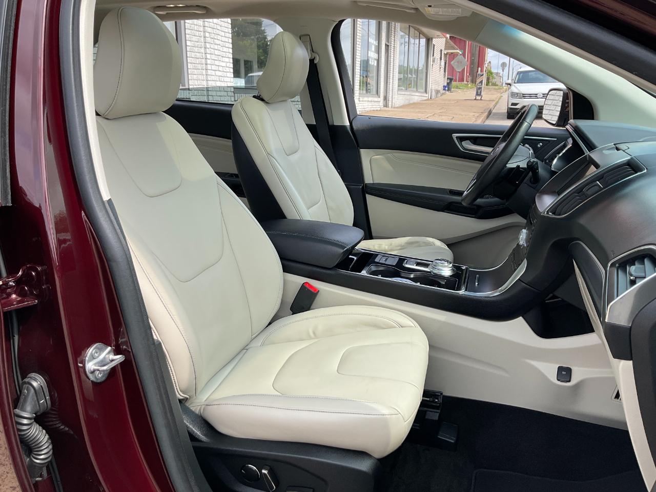 Ford Edge Titanium AWD 2019