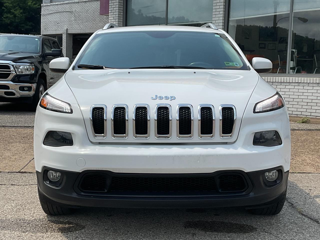 Jeep Cherokee Latitude 4WD 2015