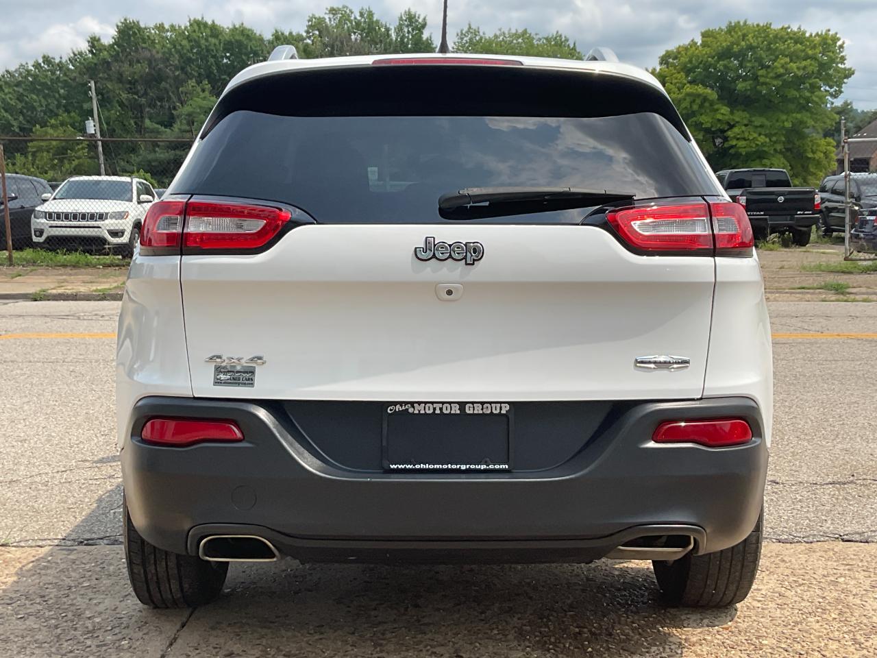 Jeep Cherokee Latitude 4WD 2015