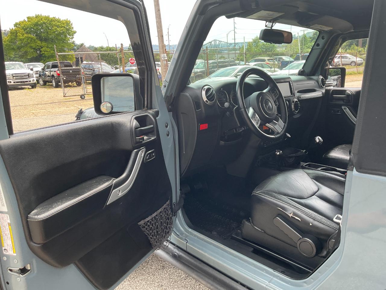 Jeep Wrangler Rubicon 4WD 2014