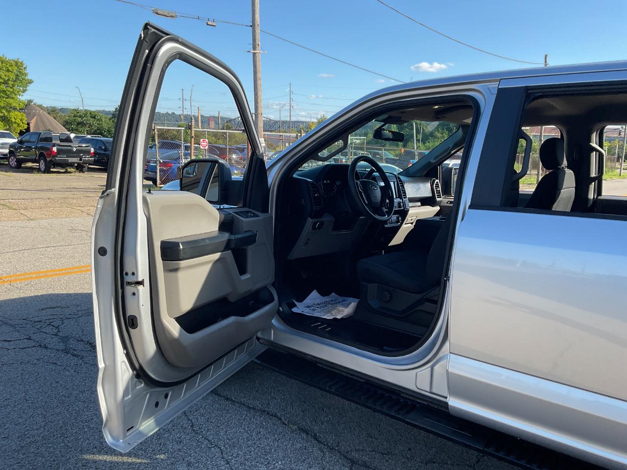 Ford F-150 STX SuperCrew 4WD 2019