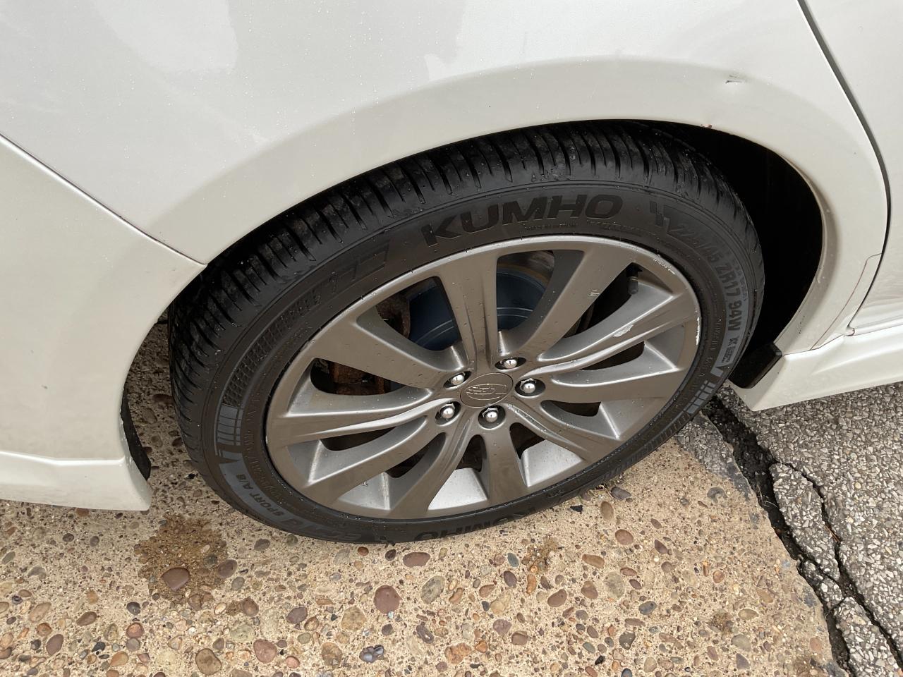 Subaru Impreza WRX 5-Door 2010