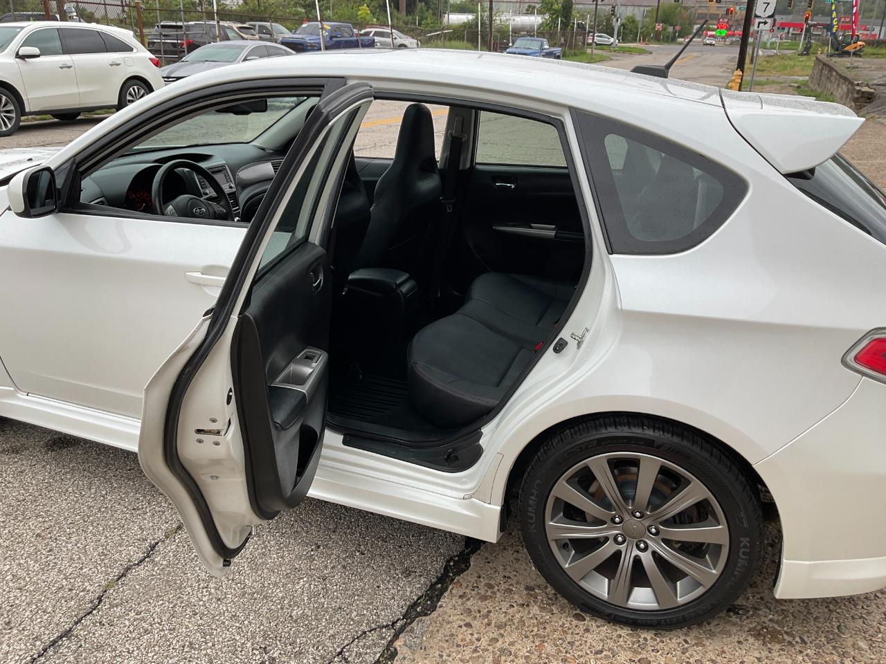 Subaru Impreza WRX 5-Door 2010