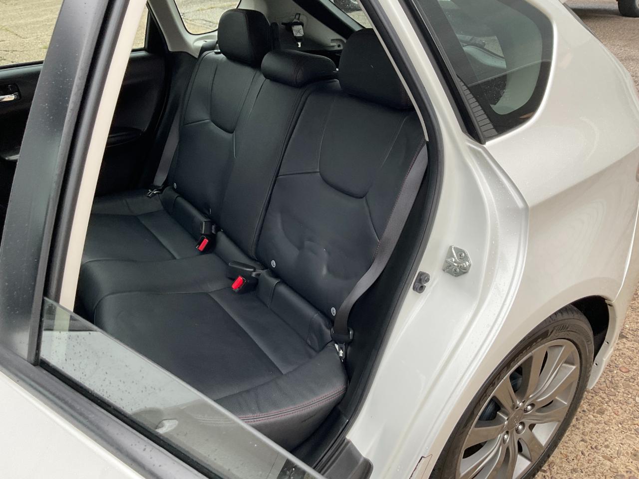 Subaru Impreza WRX 5-Door 2010