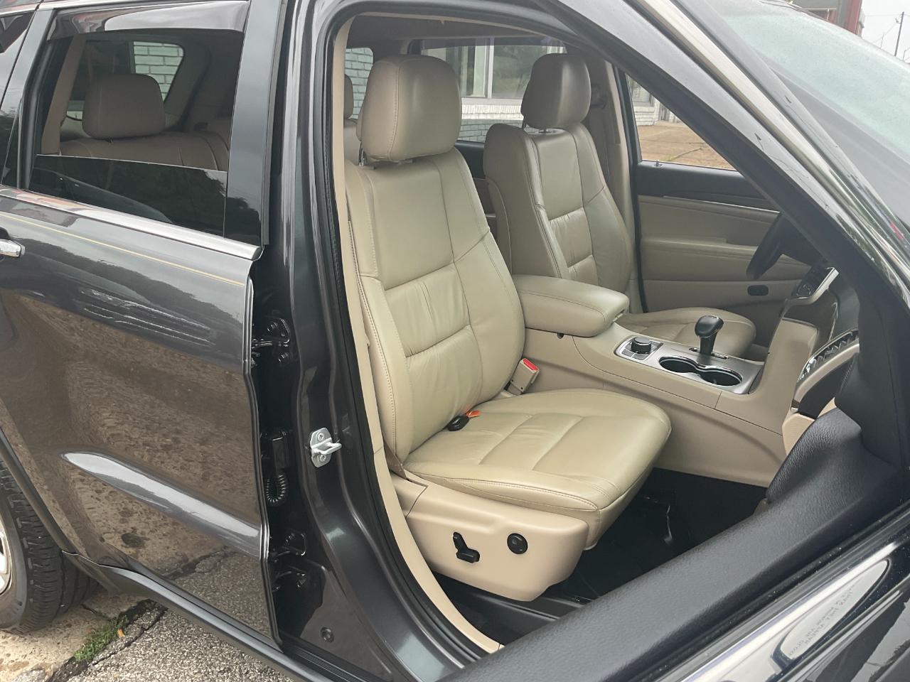 Jeep Grand Cherokee Limited 4WD 2015