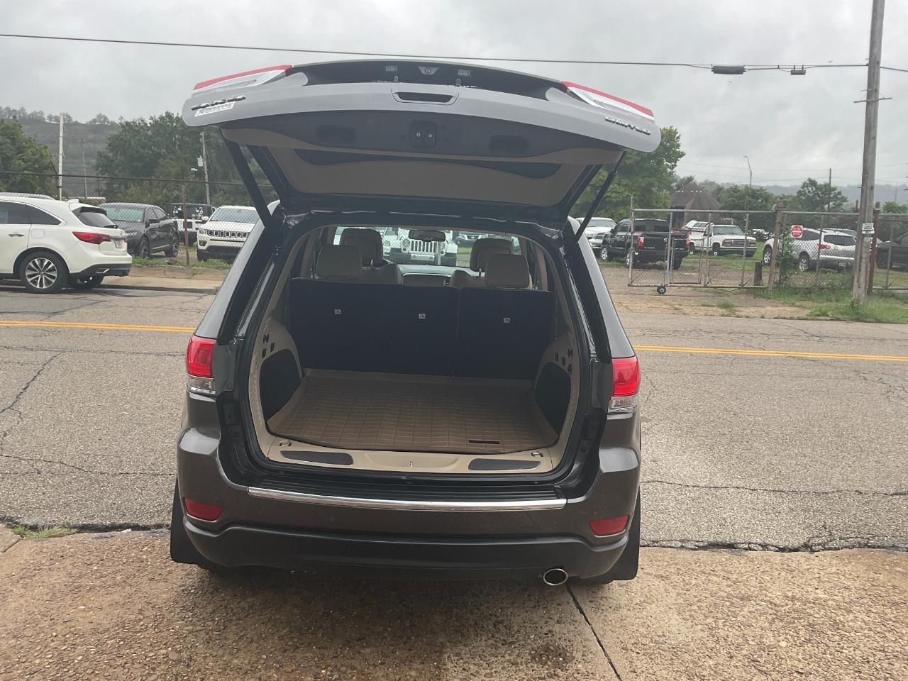 Jeep Grand Cherokee Limited 4WD 2015