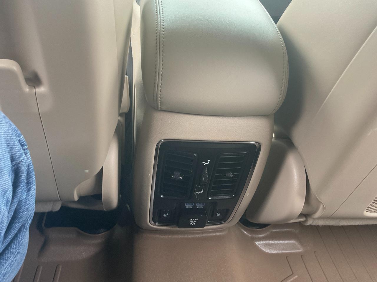 Jeep Grand Cherokee Limited 4WD 2015