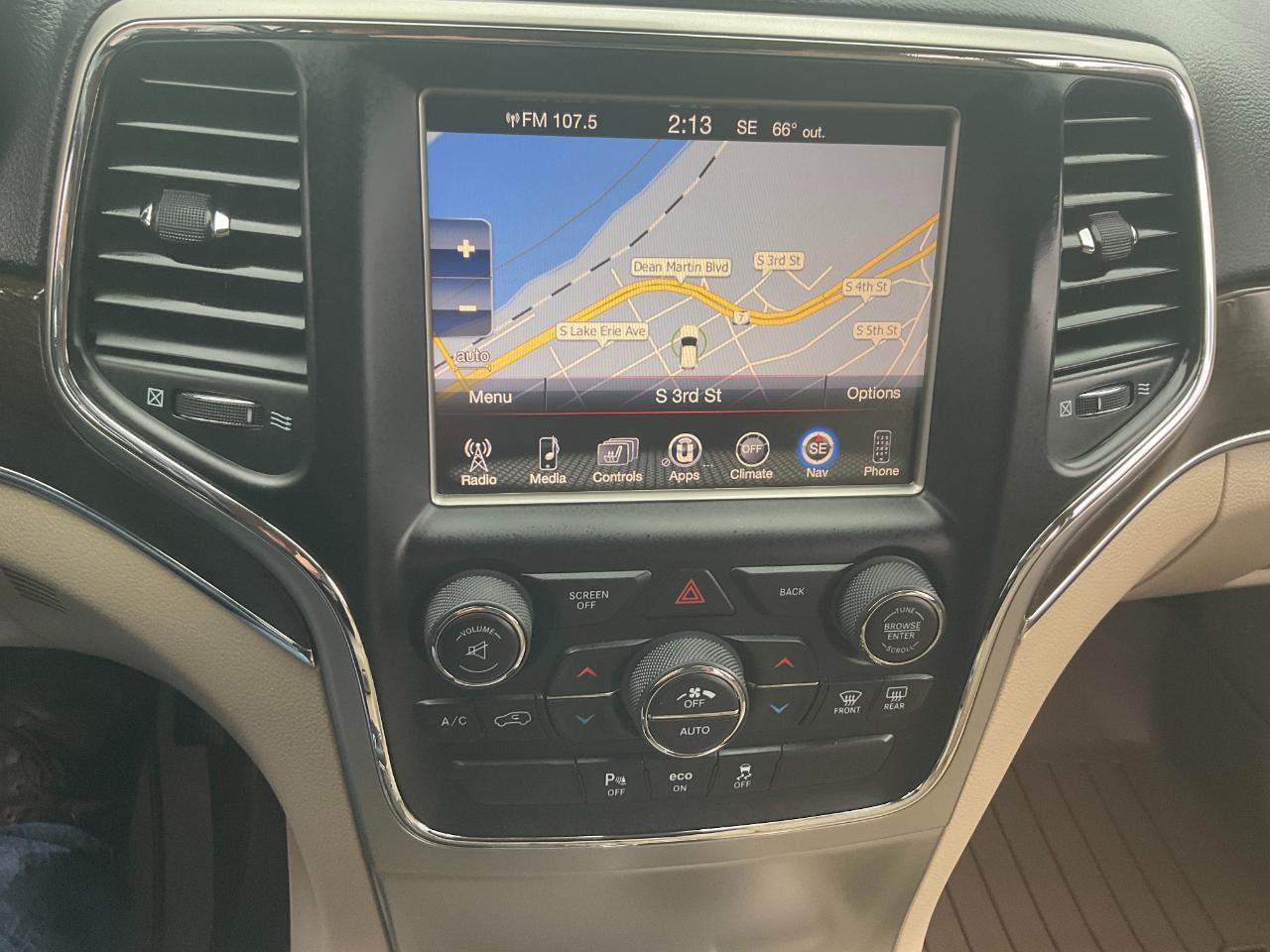 Jeep Grand Cherokee Limited 4WD 2015