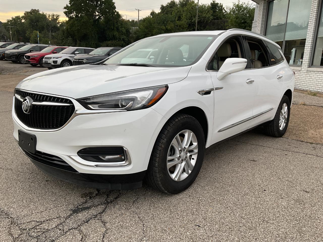 Buick Enclave Essence AWD 2018