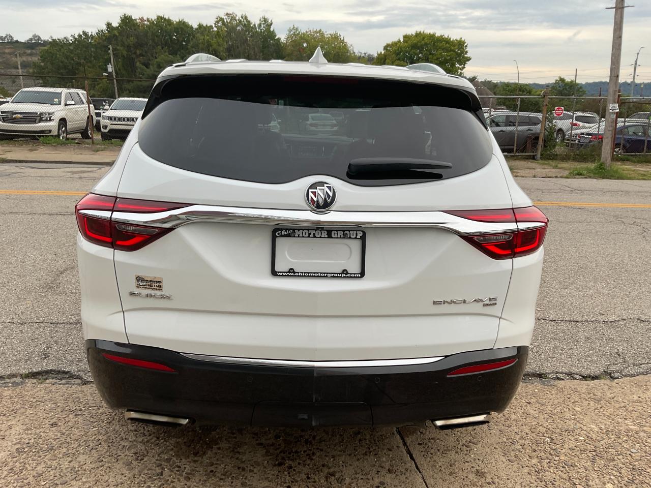 Buick Enclave Essence AWD 2018