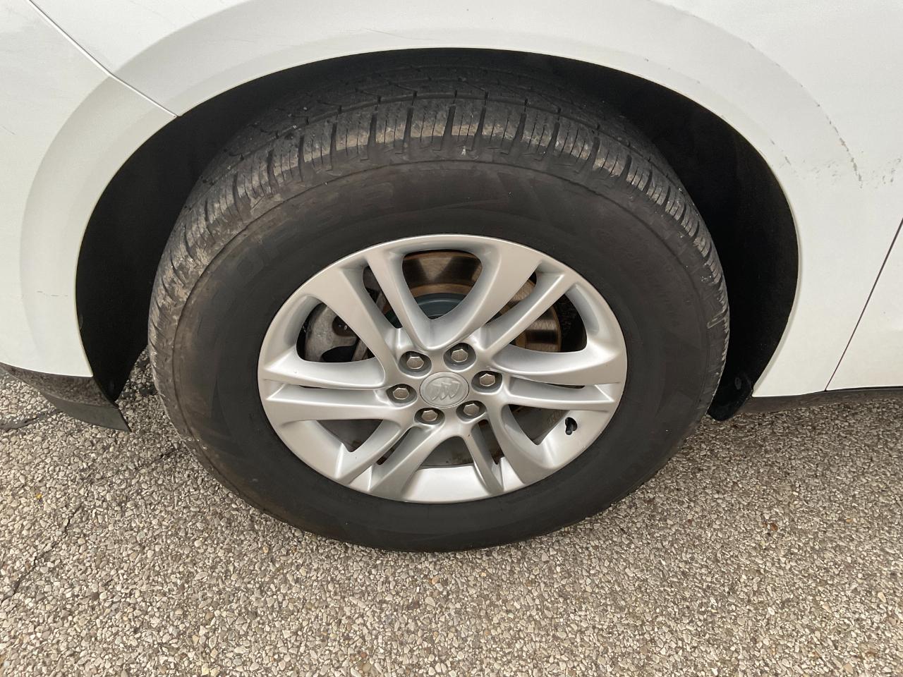 Buick Enclave Essence AWD 2018