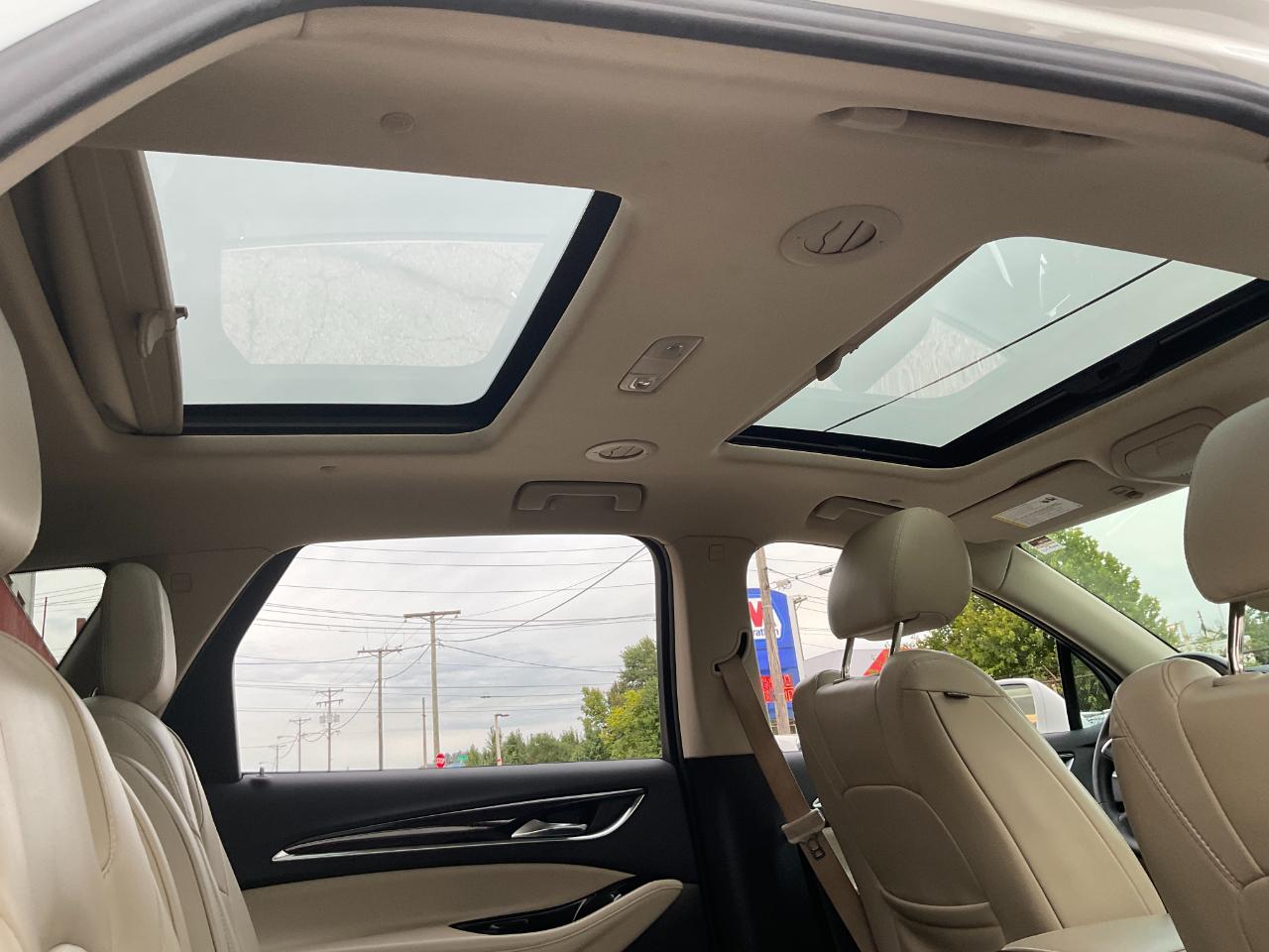 Buick Enclave Essence AWD 2018
