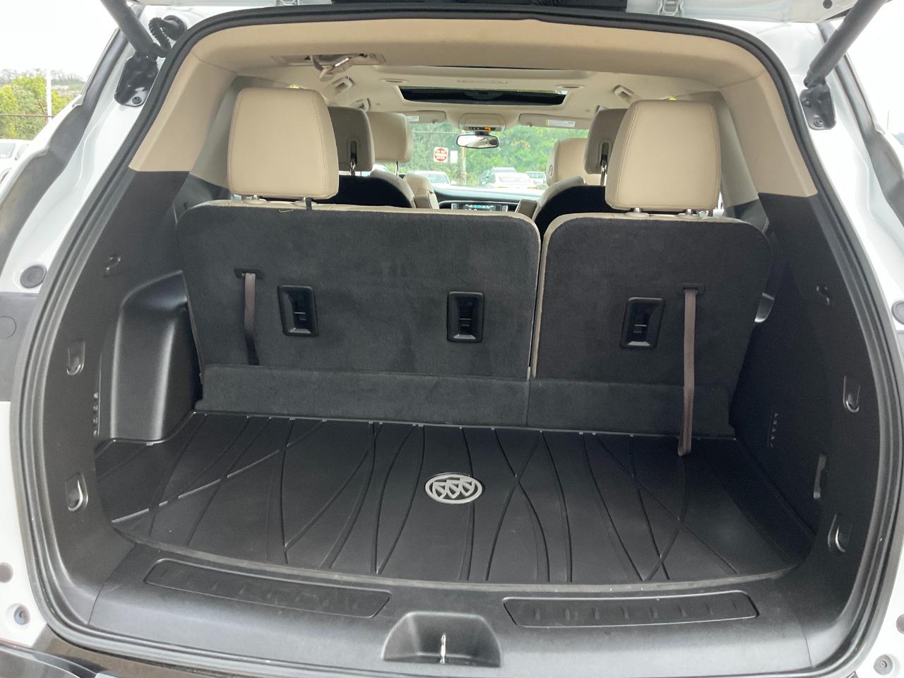 Buick Enclave Essence AWD 2018