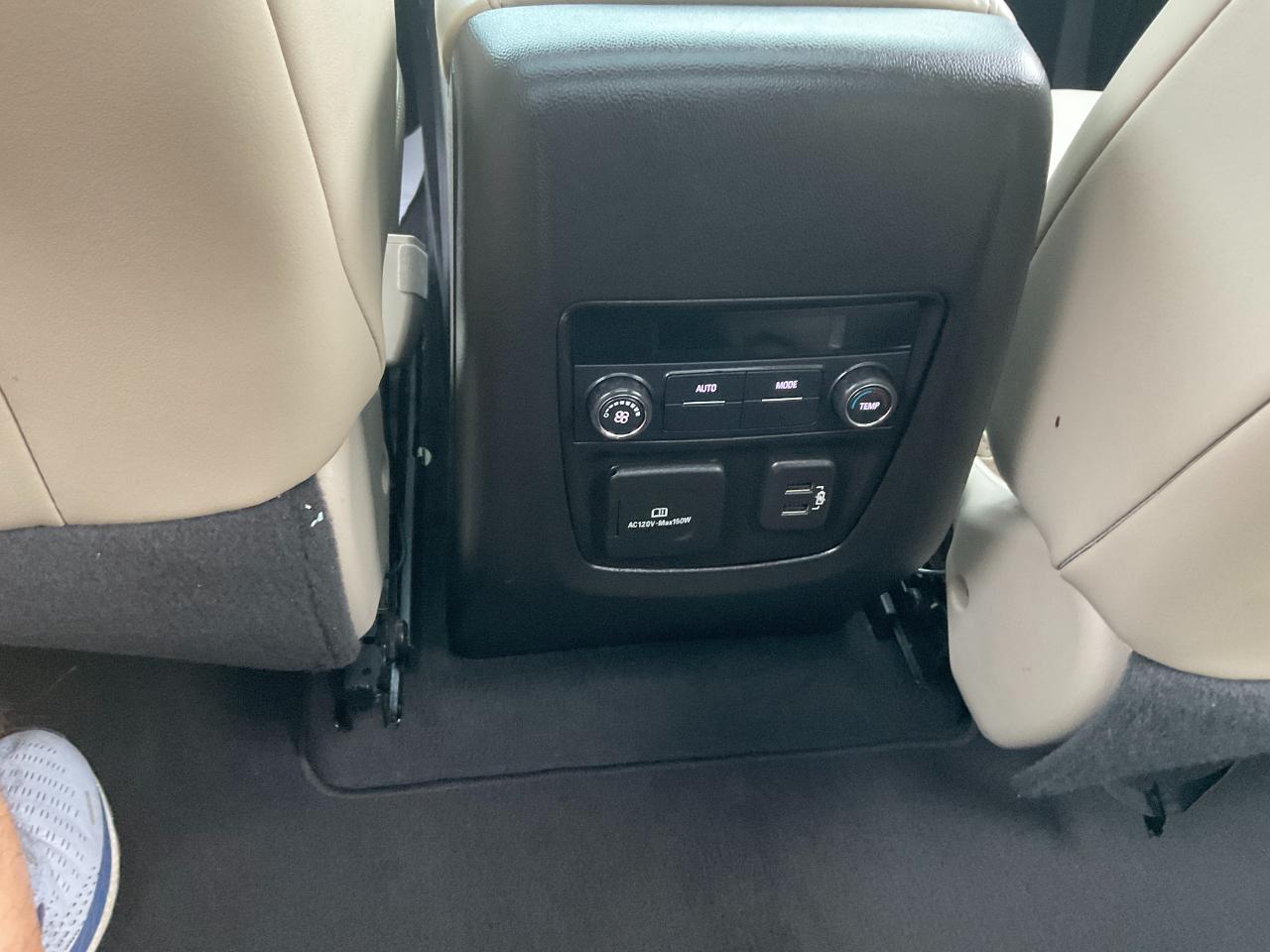 Buick Enclave Essence AWD 2018