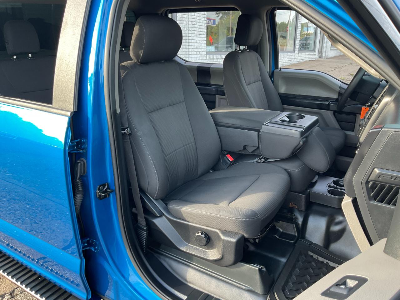 Ford F-150 STX 4WD SuperCrew 5.5' Box 2019