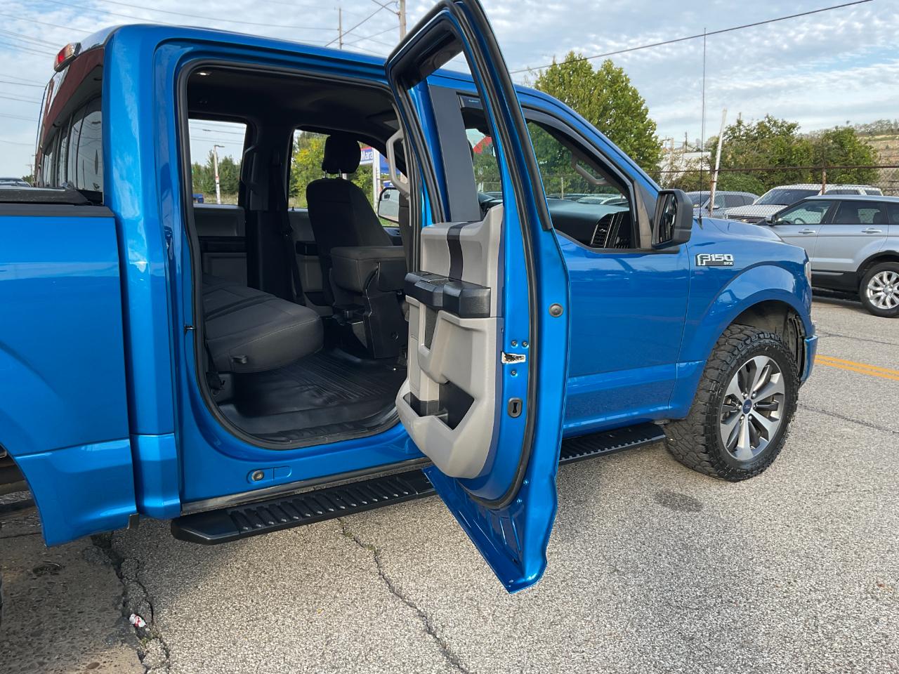 Ford F-150 STX 4WD SuperCrew 5.5' Box 2019