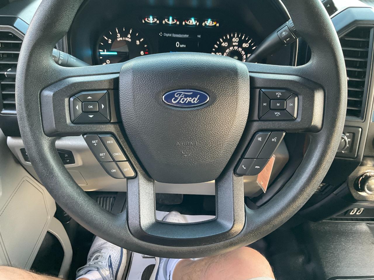 Ford F-150 STX 4WD SuperCrew 5.5' Box 2019
