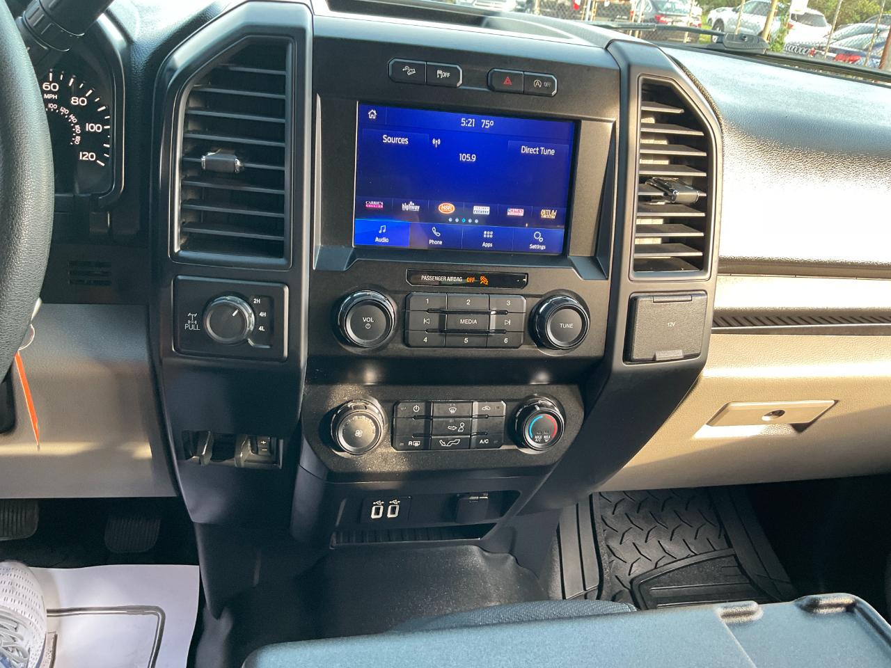 Ford F-150 STX 4WD SuperCrew 5.5' Box 2019