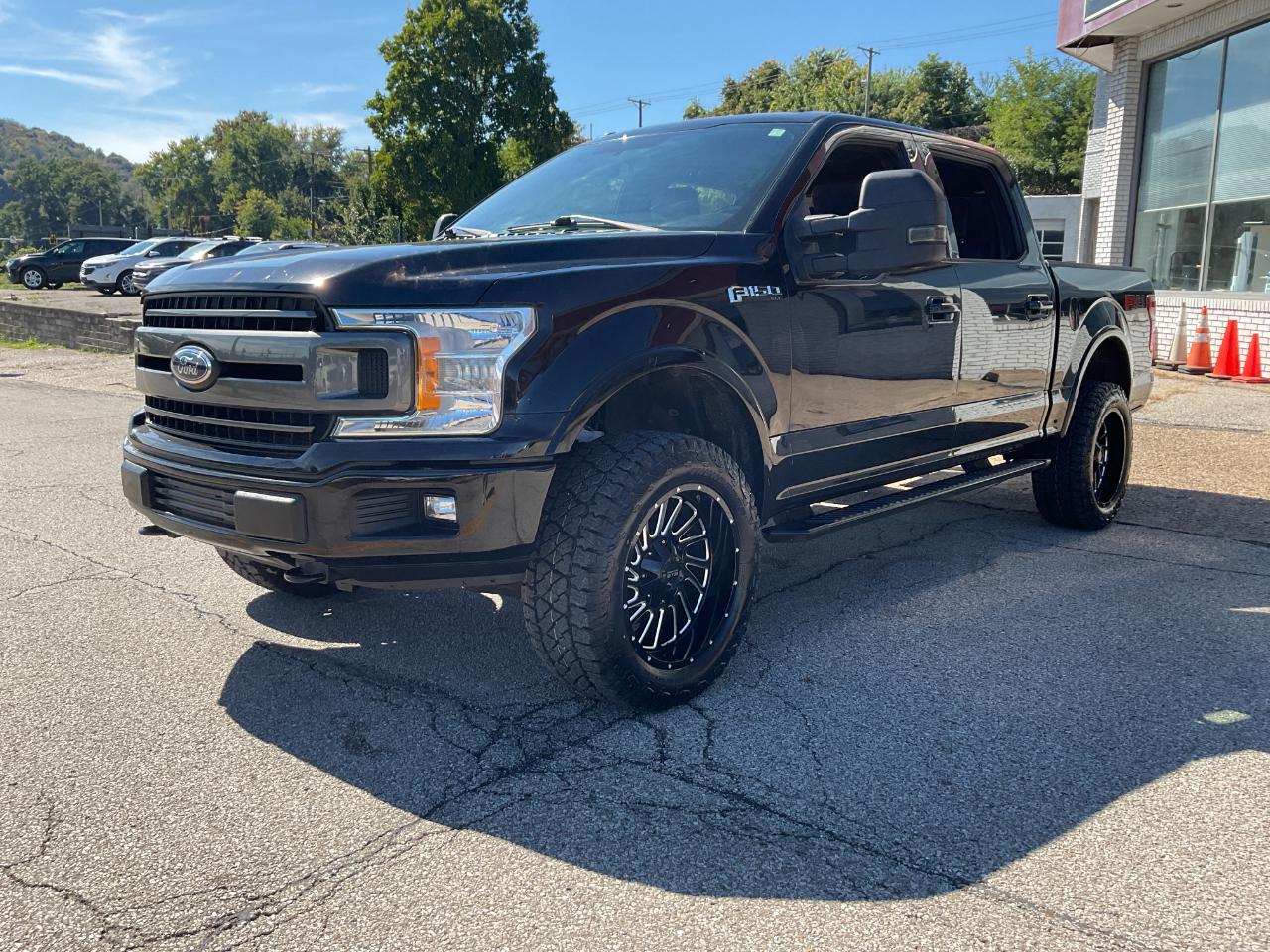 Ford F-150 XLT SuperCrew 5.5-ft. Bed 4WD 2018