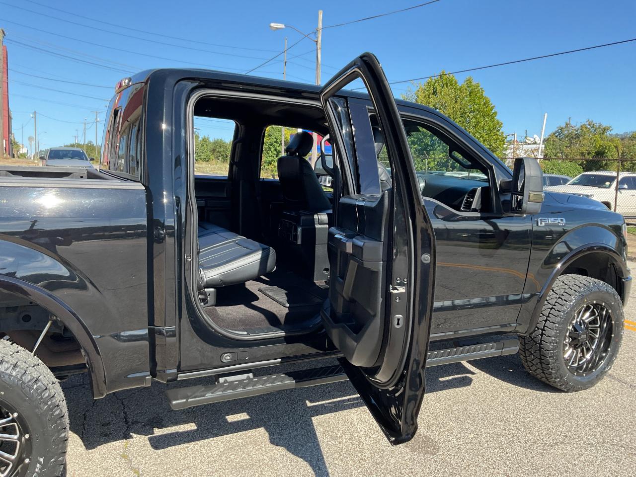 Ford F-150 XLT SuperCrew 5.5-ft. Bed 4WD 2018