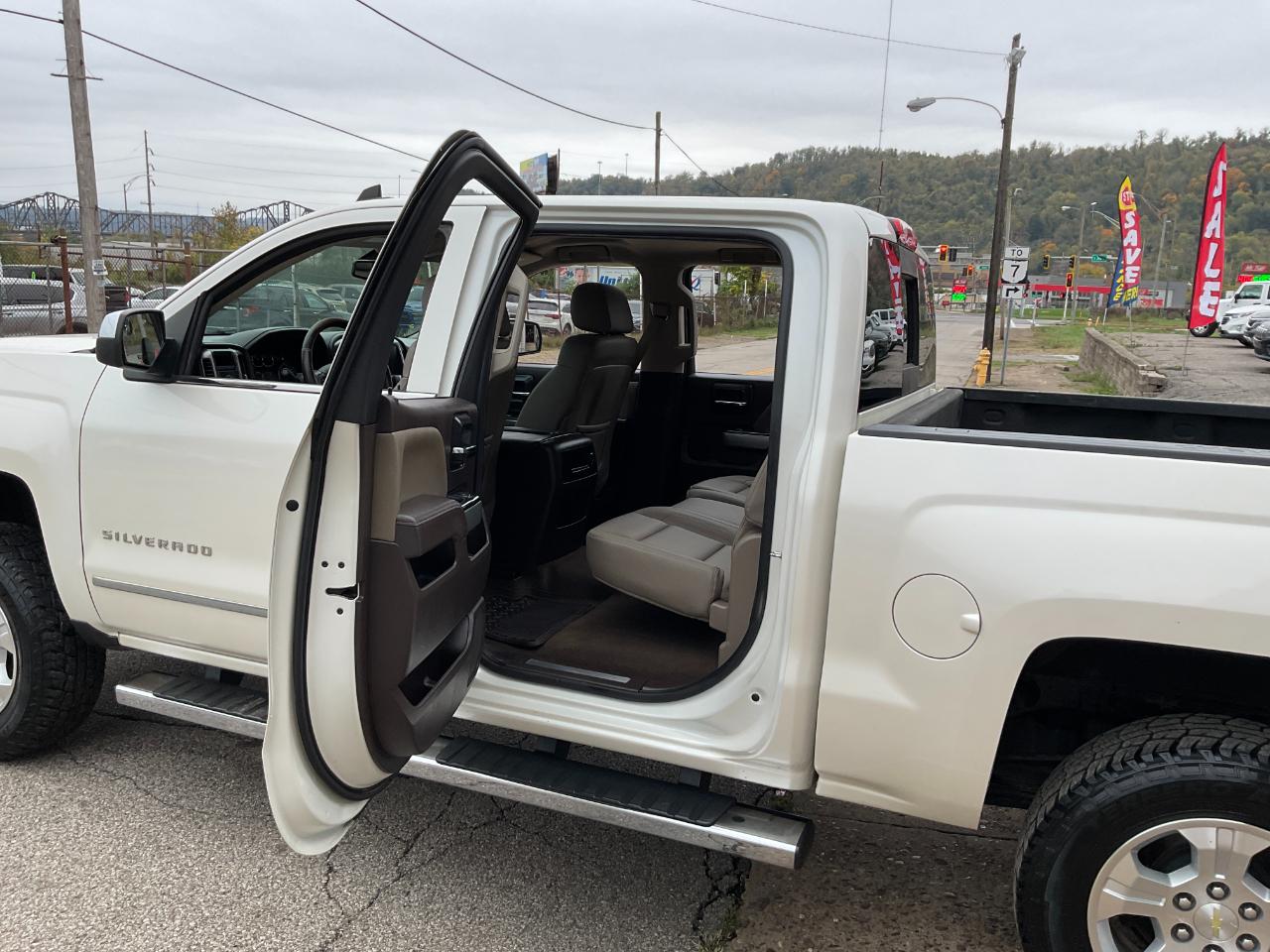 Chevrolet Silverado 1500 LTZ Crew Cab Long Box 4WD 2015