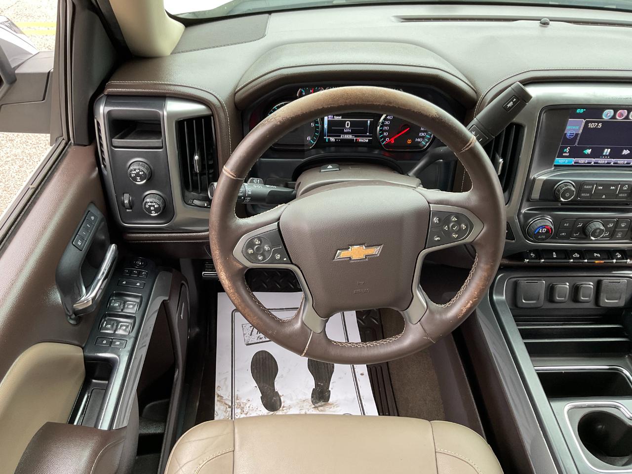 Chevrolet Silverado 1500 LTZ Crew Cab Long Box 4WD 2015