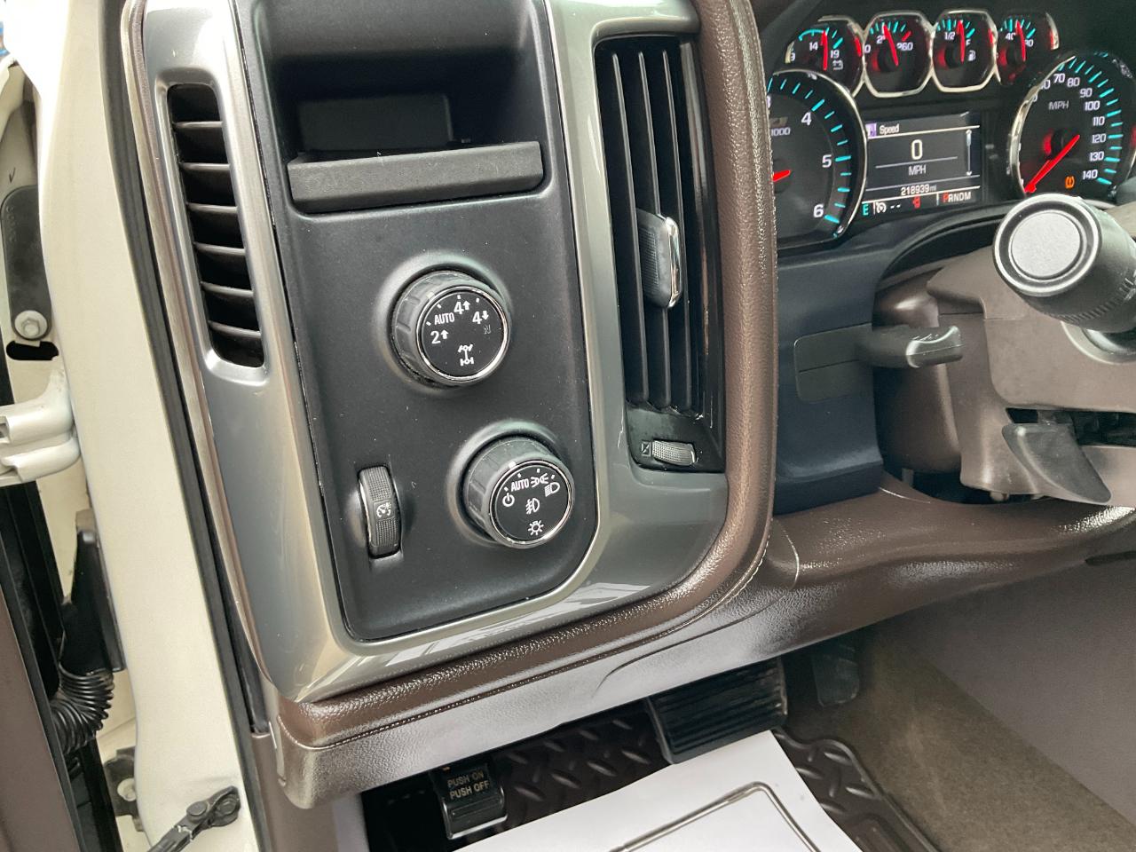 Chevrolet Silverado 1500 LTZ Crew Cab Long Box 4WD 2015