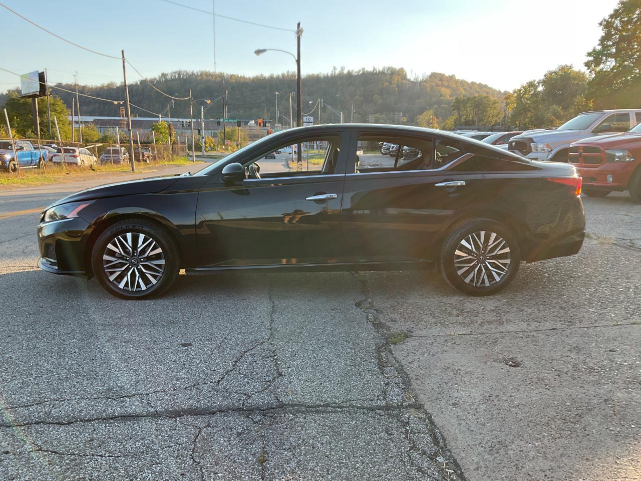 Nissan Altima 2.5 SV AWD 2023