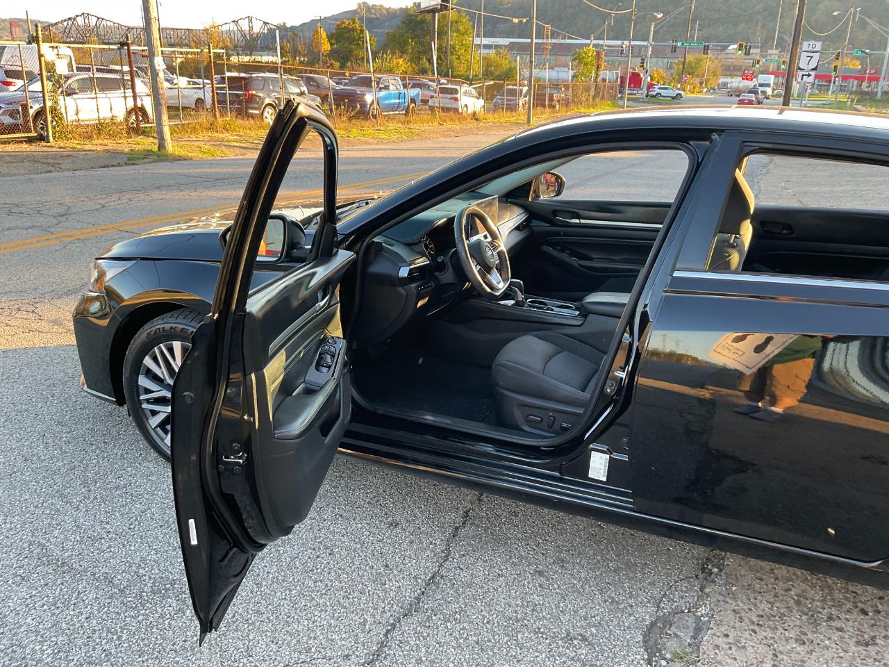 Nissan Altima 2.5 SV AWD 2023
