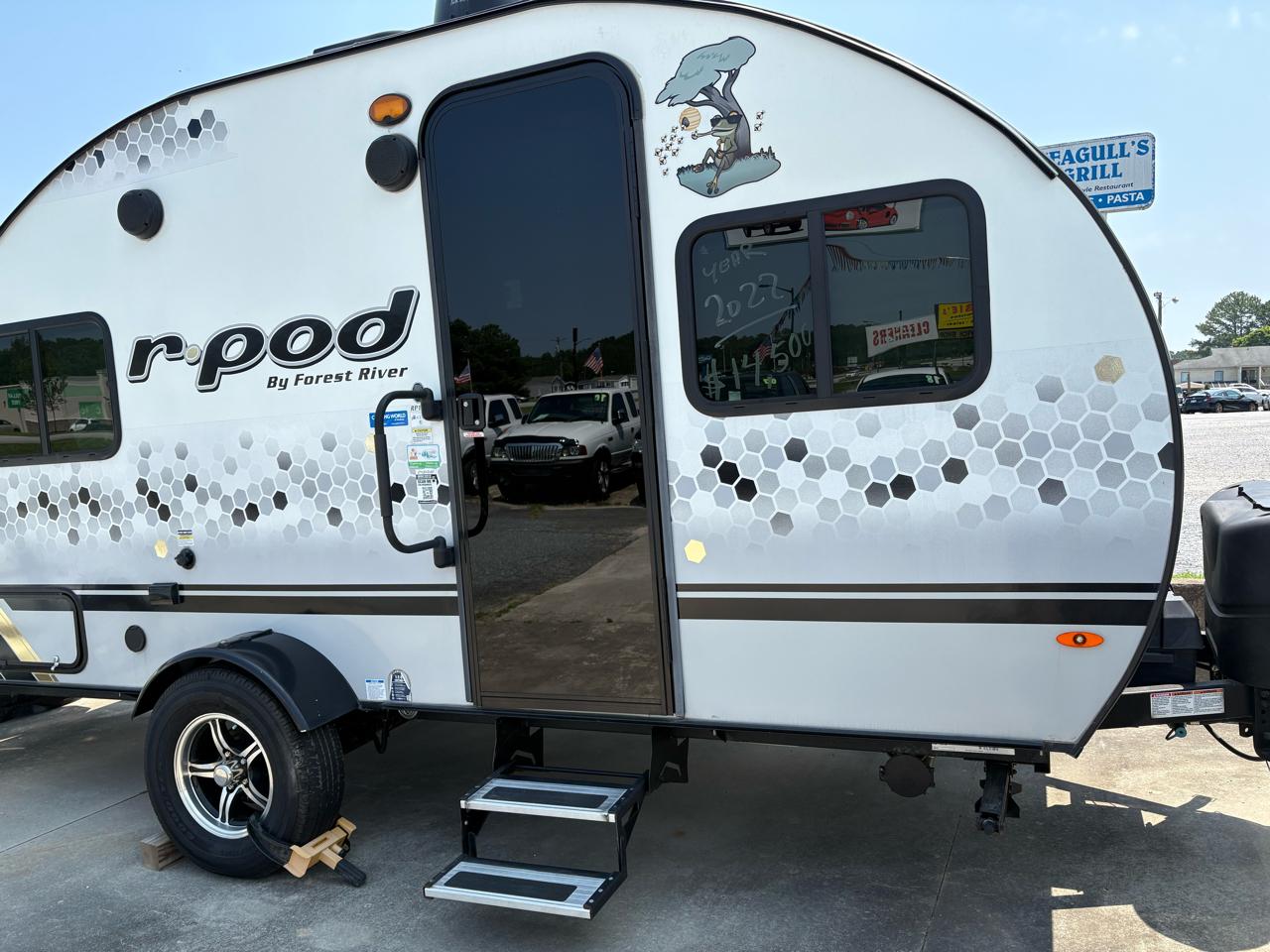 Forest River R-Pod  2022