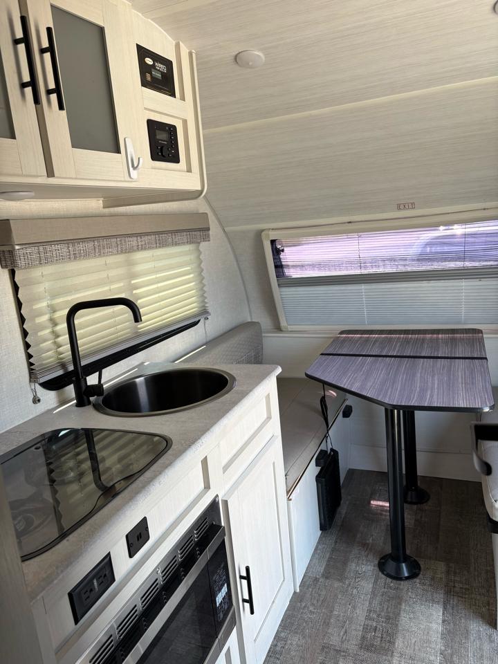 Forest River R-Pod  2022