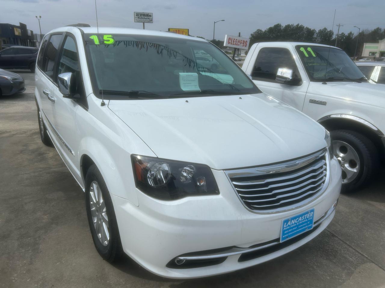 2015 Chrysler Town & Country Touring