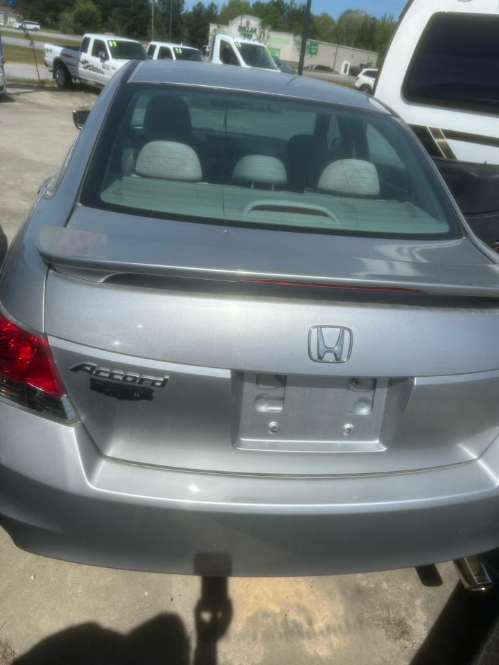 Honda Accord LX sedan AT 2010