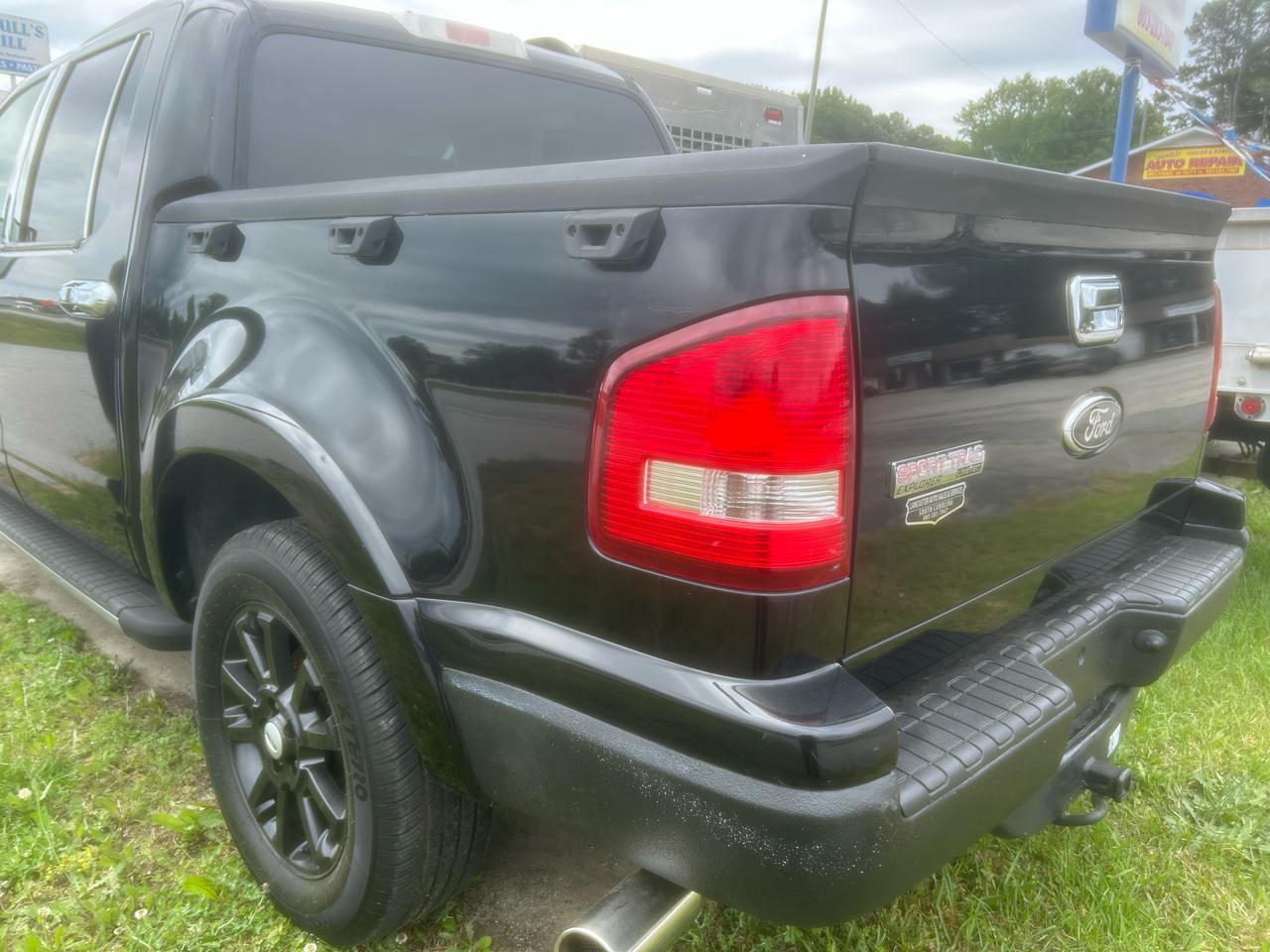 Ford Explorer Sport Trac Limited 4.0L 2WD 2007