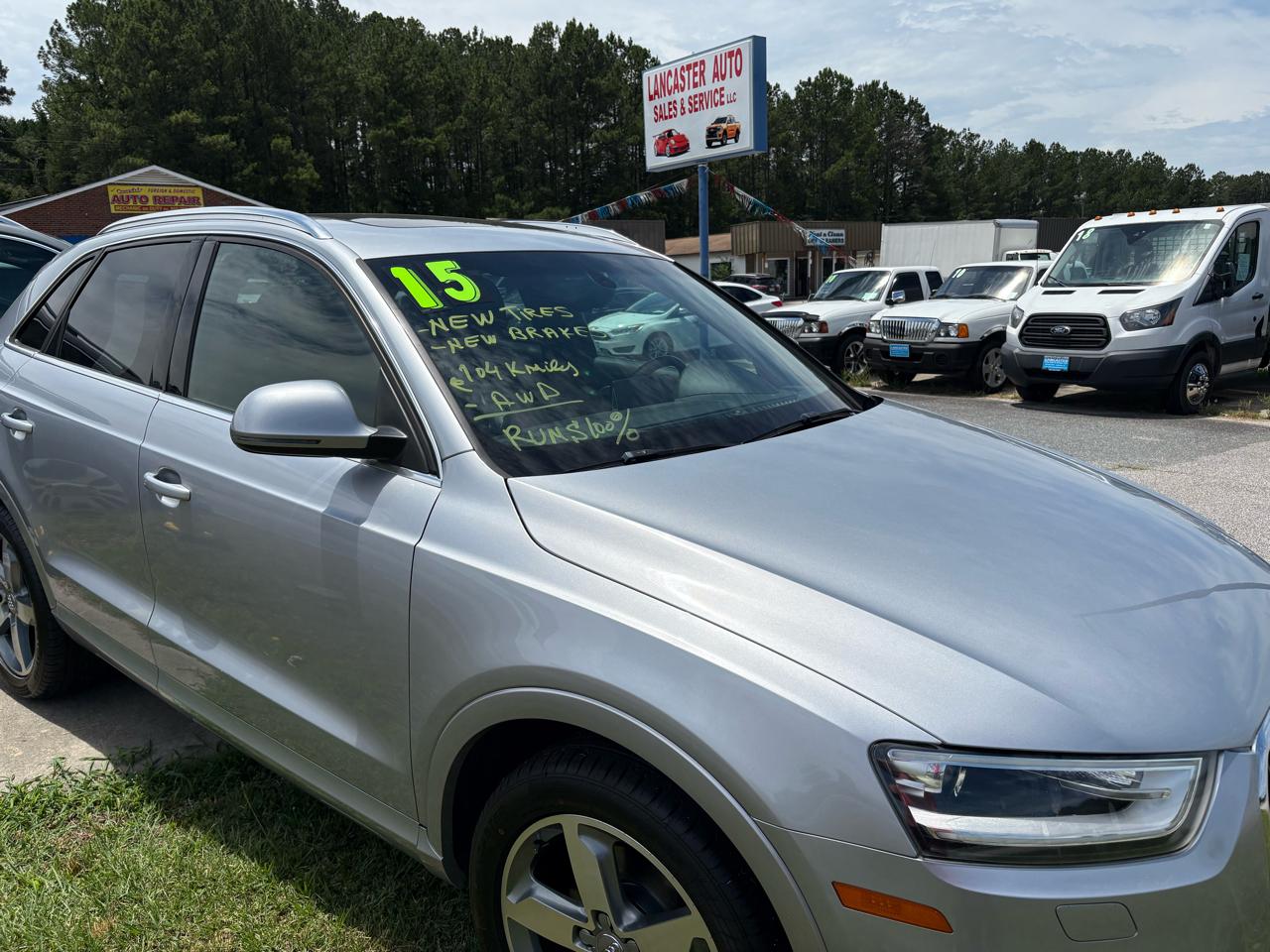 Audi Q3 2.0T quattro Premium Plus 2015