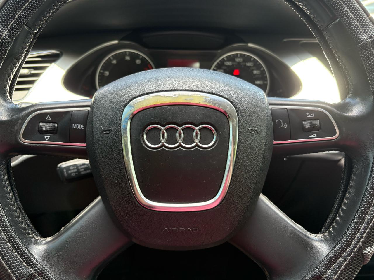 Audi A4 2.0 T Sedan FrontTrak Multitronic 2012