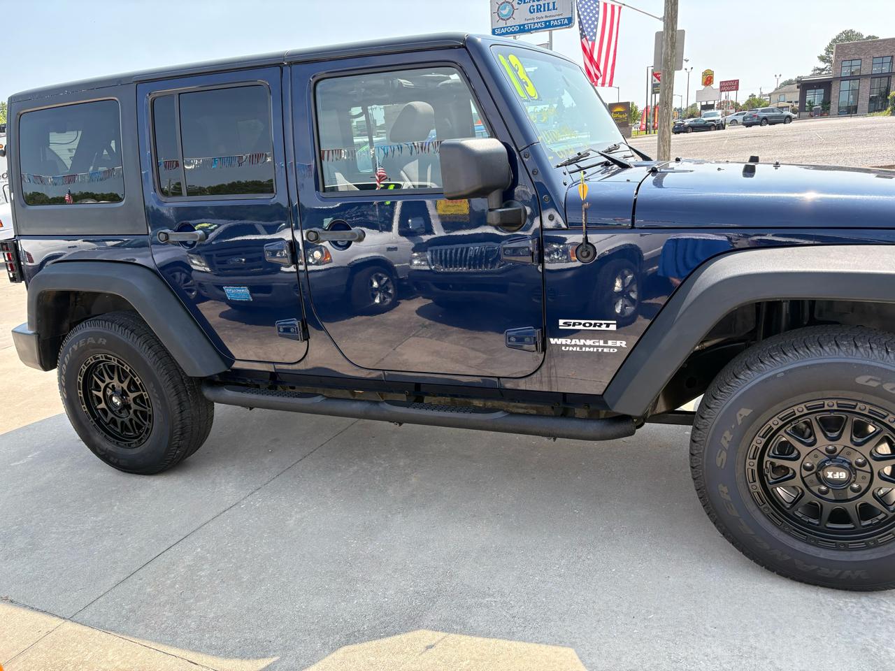 Jeep Wrangler Unlimited Sport 4WD 2013