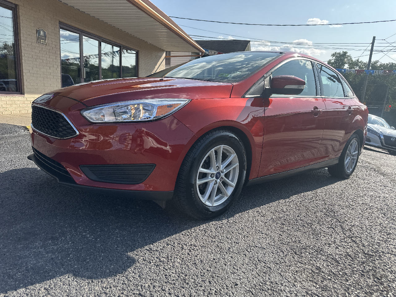 Used 2018 Ford Focus SE Sedan for Sale in SHINNSTON, WV WV 26431 Minor